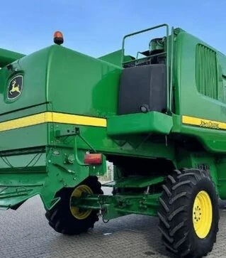 Зерноуборочный комбайн John Deere T550, 2010 г.в, 4682 м/ч, б/у
