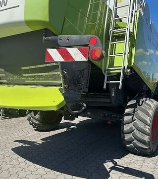 Зернозбиральний комбайн Claas Lexion 540, 2005 р.в, 4311 м/год, б/в