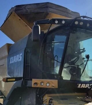 Зернозбиральний комбайн Claas Lexion 770TT, 2011 р.в, 4216 м/год, б/в