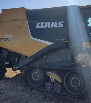 Зернозбиральний комбайн Claas Lexion 770TT, 2011 р.в, 4216 м/год, б/в