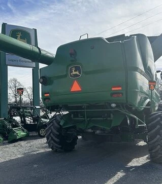 Зернозбиральний комбайн John Deere S690, 2012 р.в, 2785 м/год, б/в