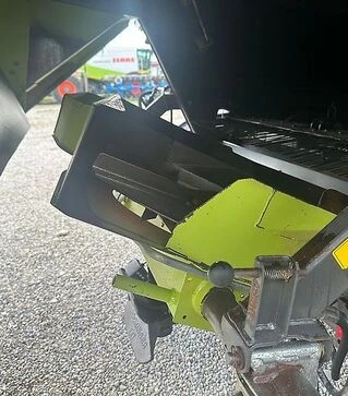 Зернозбиральний комбайн Claas Lexion 470, 2003 р.в, 3338 м/год, б/в