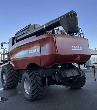 Зернозбиральний комбайн Case 8010, 2006 р.в, 3587 м/год, б/в
