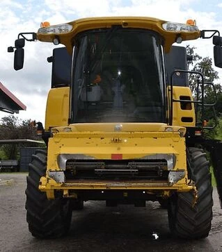 Зерноуборочный комбайн New Holland CX 860, 2004 г.в, 3060 м/ч, б/у