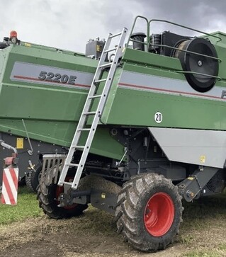 Зернозбиральний комбайн Fendt 5220 E, 2011 р.в, 1730 м/год, б/в