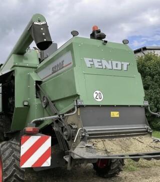 Зернозбиральний комбайн Fendt 5220 E, 2011 р.в, 1730 м/год, б/в