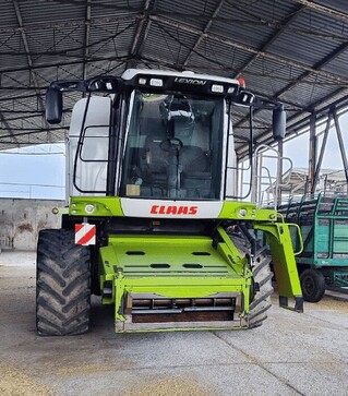 Зернозбиральний комбайн Claas Lexion 580, 2005 р.в, 3600 м/год, б/в