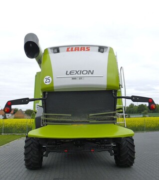 Зернозбиральний комбайн Claas Lexion 560, 2005 р.в, 4080 м/год, б/в