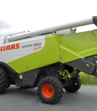 Зернозбиральний комбайн Claas Lexion 560, 2005 р.в, 4080 м/год, б/в