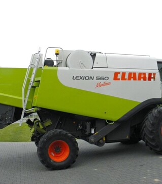Зернозбиральний комбайн Claas Lexion 560, 2005 р.в, 4080 м/год, б/в
