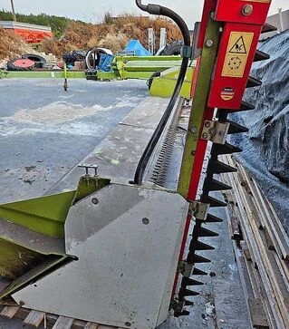 Зерноуборочный комбайн Claas Mega 360, 2005 г.в, 3000 м/ч, б/у