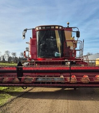Зерноуборочный комбайн Case IH 2388, 1999 г.в, 1949 м/ч, б/у