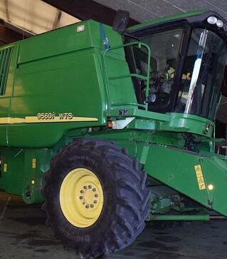 Зерноуборочный комбайн John Deere 9560i WTS, 2006 г.в, 2377 м/ч, б/у