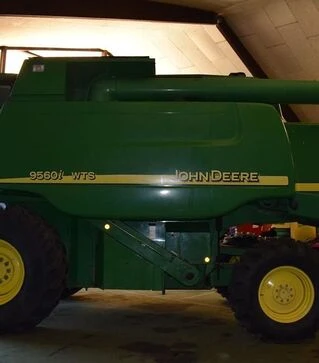 Зерноуборочный комбайн John Deere 9560i WTS, 2006 г.в, 2377 м/ч, б/у