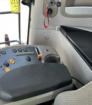 Зернозбиральний комбайн Case IH 5140, 2014 р.в, 2495 м/год, б/в