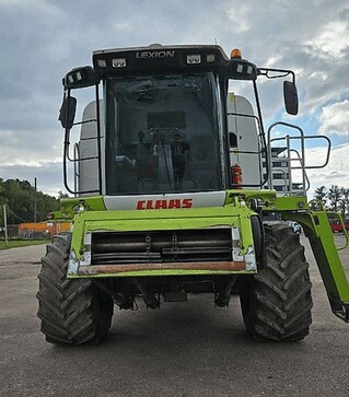 Зерноуборочный комбайн Claas Lexion 550, 2007 г.в, 2812 м/ч, б/у