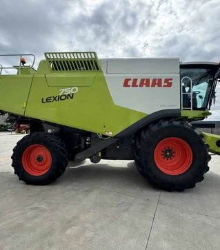 Зернозбиральний комбайн Claas Lexion 750, 2010 р.в, 3820 м/год, б/в