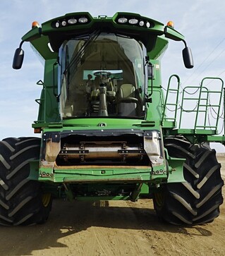 Зернозбиральний комбайн John Deere S680, 2015 р.в, 3015 м/год, б/в