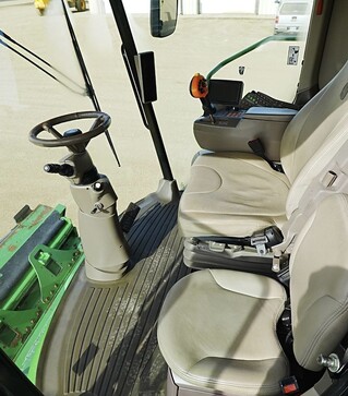 Зернозбиральний комбайн John Deere S680, 2015 р.в, 3015 м/год, б/в