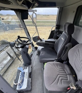 Зерноуборочный комбайн Claas Lexion 770TT, 2011 г.в, 2914 м/ч, б/у