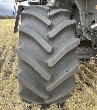 Зерноуборочный комбайн Claas Lexion 770TT, 2011 г.в, 2914 м/ч, б/у