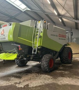 Зерноуборочный комбайн Claas Lexion 550, 2006 г.в, 3200 м/ч, б/у