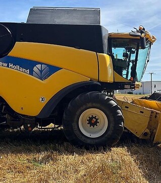 Зернозбиральний комбайн New Holland CR 9080, 2010 р.в, 3500 м/год, б/в