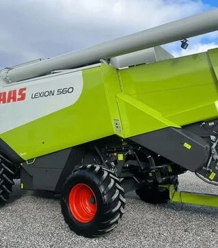 Зернозбиральний комбайн Claas Lexion 560, 2006 р.в, 2180 м/год, б/в