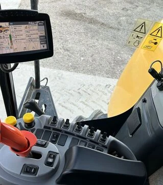 Зерноуборочный комбайн New Holland CX 5.80, 2013 г.в, 2300 м/ч, б/у