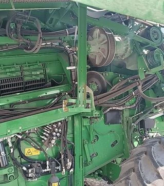 Зернозбиральний комбайн John Deere S 690i, 2016 р.в, 2125 м/год, б/в
