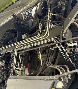 Зерноуборочный комбайн Claas Lexion 580, 2009 г.в, 3270 м/ч, б/у