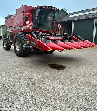 Зернозбиральний комбайн Case IH 2388, 2002 р.в, 4330 м/год, б/в