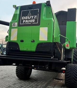 Зернозбиральний комбайн Deutz-Fahr 6095 HTS, 2010 р.в, 1812 м/год, б/в