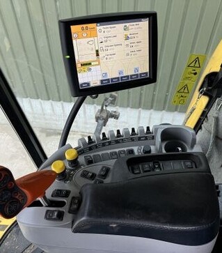 Зернозбиральний комбайн New Holland CR 9090, 2012 р.в, 3647 м/год, б/в