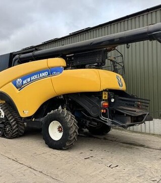Зернозбиральний комбайн New Holland CR 9090, 2012 р.в, 3647 м/год, б/в