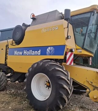 Зернозбиральний комбайн New Holland TC 5080, 2008 р.в, 2092 м/год, б/в