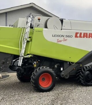 Зерноуборочный комбайн Claas Lexion 560 TT, 2008 г.в, 3791 м/ч, б/у