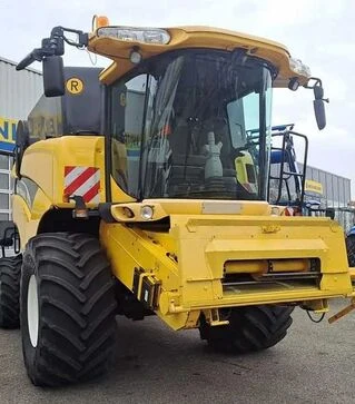 Зернозбиральний комбайн New Holland CX 720, 2003 р.в, 3300 м/год, б/в