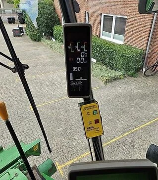 Зернозбиральний комбайн John Deere W 540, 2012 р.в, 1427 м/год, б/в