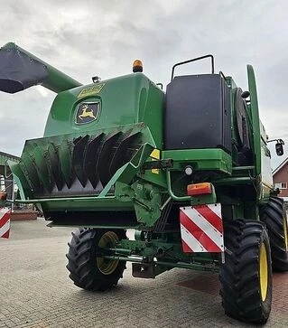 Зернозбиральний комбайн John Deere W 540, 2012 р.в, 1427 м/год, б/в