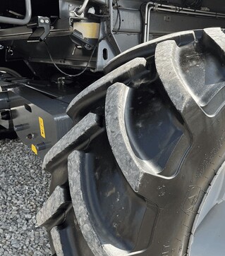 Зерноуборочный комбайн Massey Ferguson 7370, 2012 г.в, 1080 м/ч, б/у