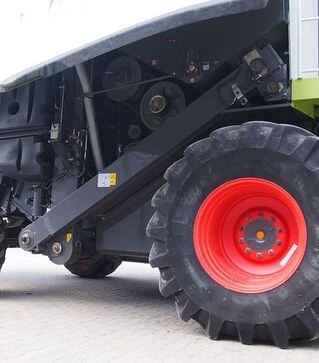 Зернозбиральний комбайн Claas Lexion 570, 2100 м/год, б/в
