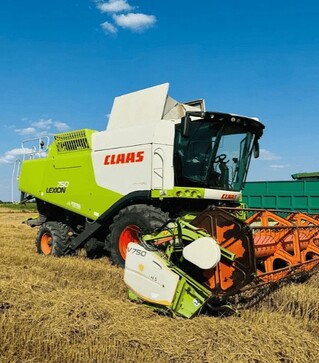 Зернозбиральний комбайн Claas Lexion 750, 2011 р.в, 4000 м/год, б/в