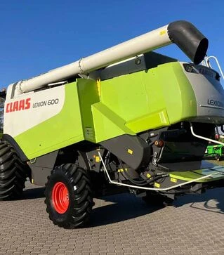 Зернозбиральний комбайн Claas Lexion 600, 2006 р.в, 4974 м/год, б/в