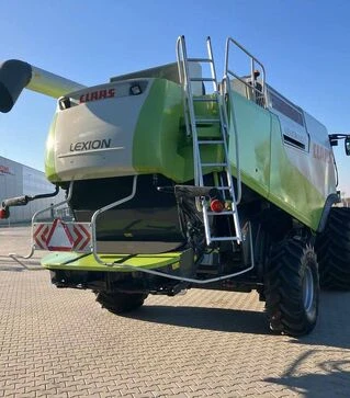 Зернозбиральний комбайн Claas Lexion 600, 2006 р.в, 4974 м/год, б/в