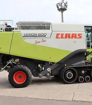 Зернозбиральний комбайн Claas Lexion 600TT, 2008 р.в, 3360 м/год, б/в