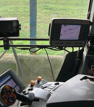 Зернозбиральний комбайн Claas Lexion 750TT, 2011 р.в, 4234 м/год, б/в