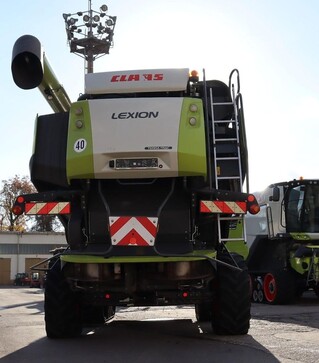 Зернозбиральний комбайн Claas Lexion 760TT, 2013 р.в, 2888 м/год, б/в