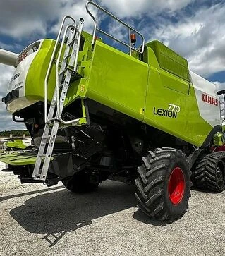 Зернозбиральний комбайн Claas Lexion 770TT, 2011 р.в, 2855 м/год, б/в