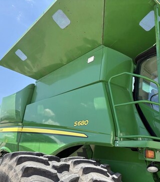 Зерноуборочный комбайн John Deere S680, 2014 г.в, 2831 м/ч, б/у